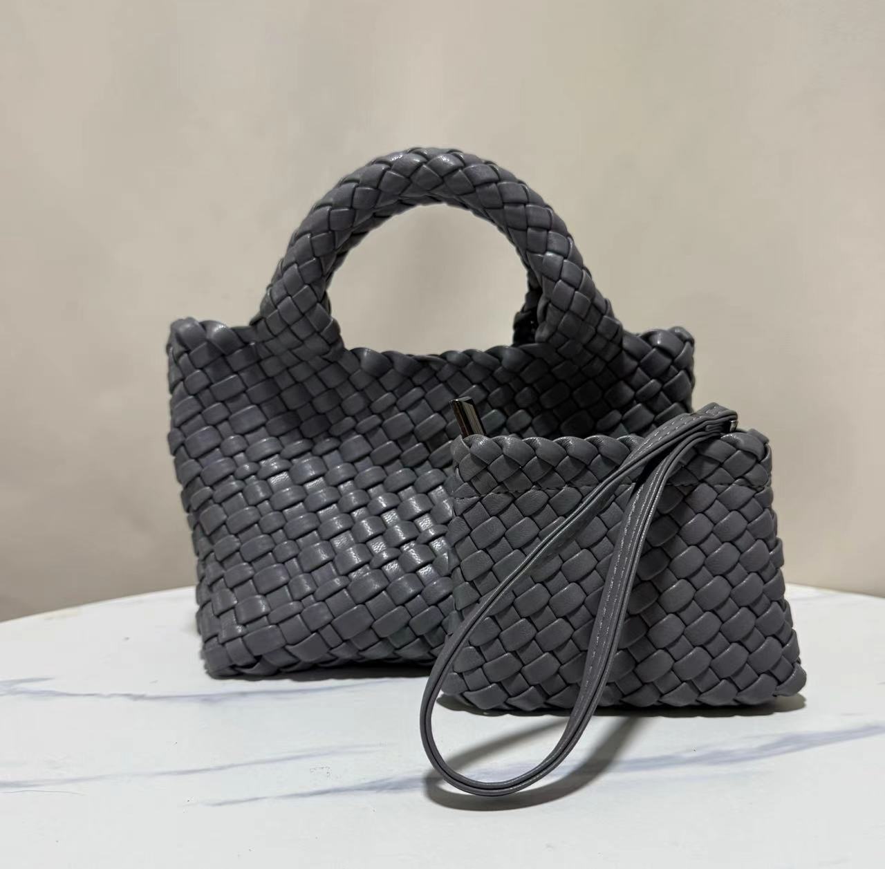 Bolsa Cestinha Trançada Estilo Coreano