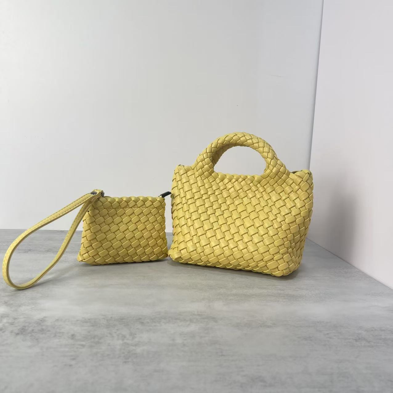 Bolsa Cestinha Trançada Estilo Coreano