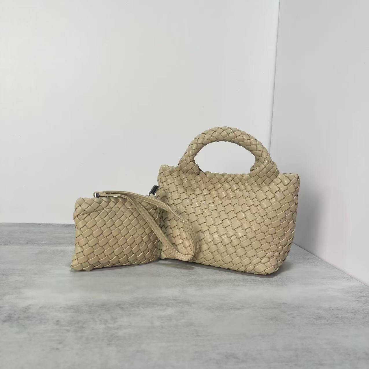 Bolsa Cestinha Trançada Estilo Coreano