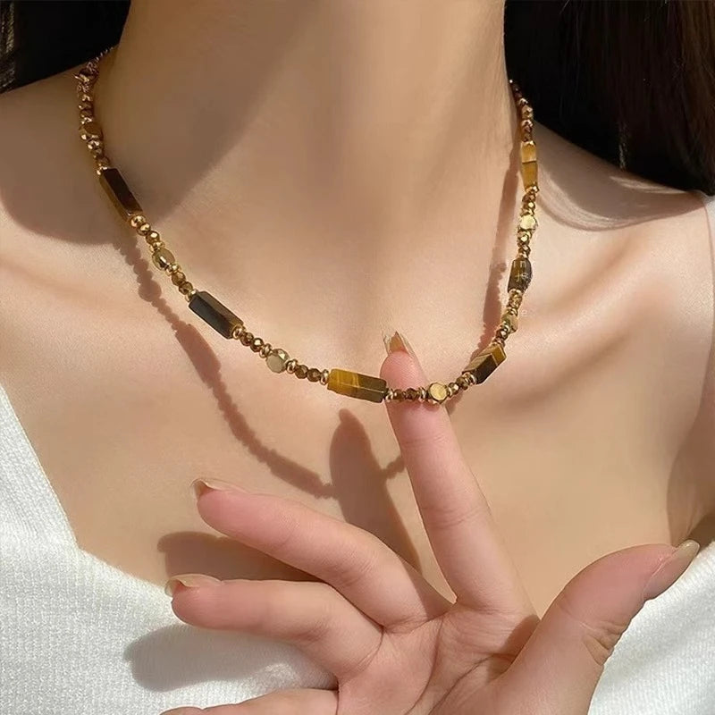 Colar Choker Olho de Tigre Camadas Retrô