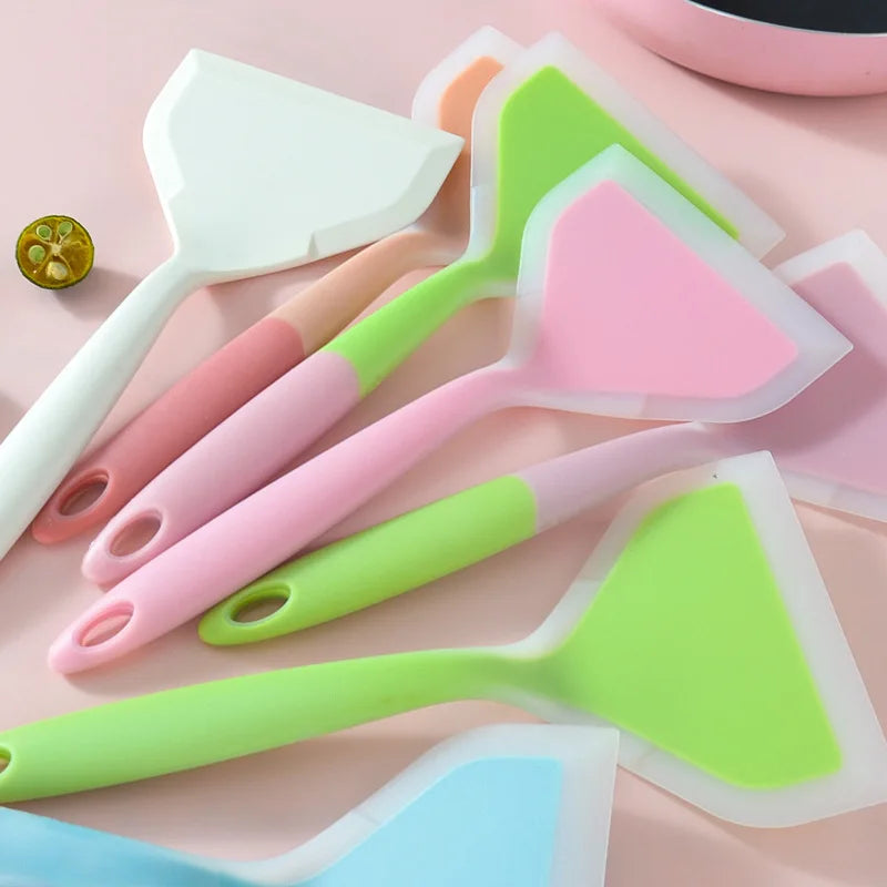Pie Silicone Spatula Kitchen Non Stick Silicone Spatula High Temperature Resistant Beef Meat Egg Spatula Pizza Cooking Tools