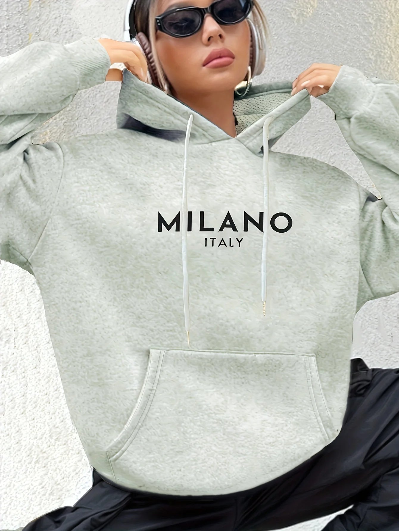 Warm Milano Italy Letter Print Hoodie Women Long Sleeve Sweatshirt with Pocket Fashionable Hooded Sweatshirts Autumn Winter