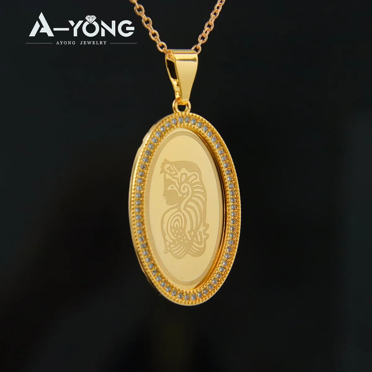 Pingente Oval Banhado a Ouro 18k Estilo Dubai